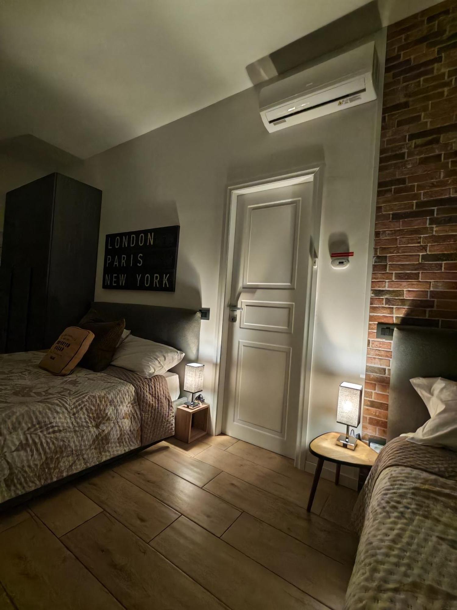 Mc Fly Rooms Malpensa Airport Gallarate Eksteriør billede