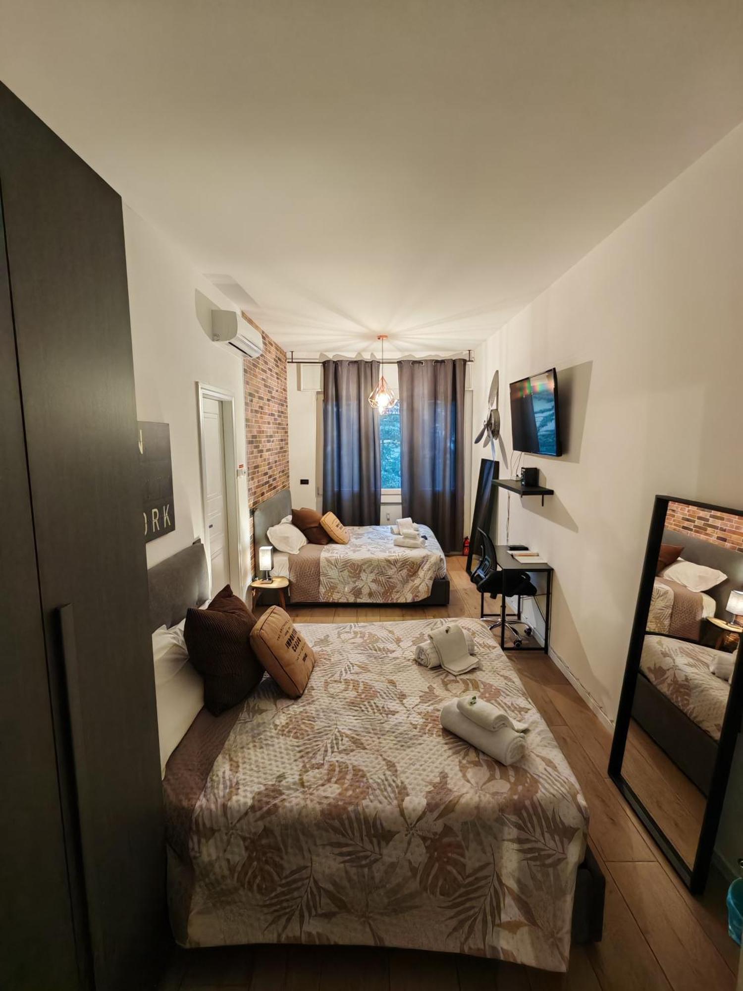 Mc Fly Rooms Malpensa Airport Gallarate Eksteriør billede